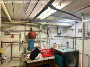 Keller mit Anschlusstechnik Fernwärme