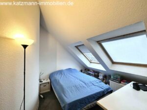 Schlafen / Büro (obere Ebene)