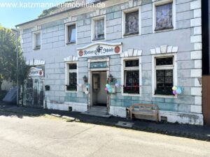 Wohnhaus mit Gaststätte