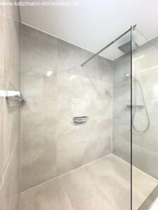Bodengleiche Dusche EFH (DG)