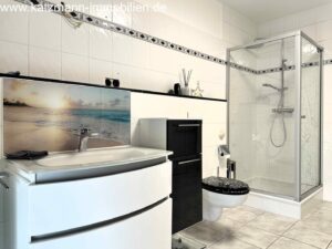 Bad mit Dusche