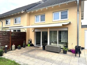 Terrasse mit elektr. Markise
