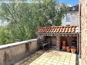 Terrasse (mit Abstellmöglichkeit)