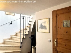 Treppe zum Erdgeschoss