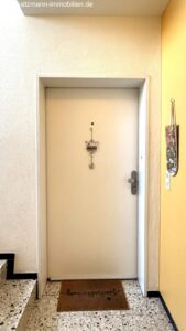 Wohnungseingangstür