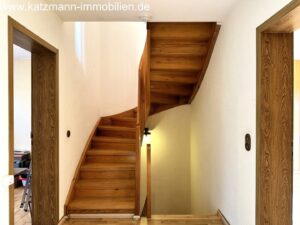 Treppenhaus im OG