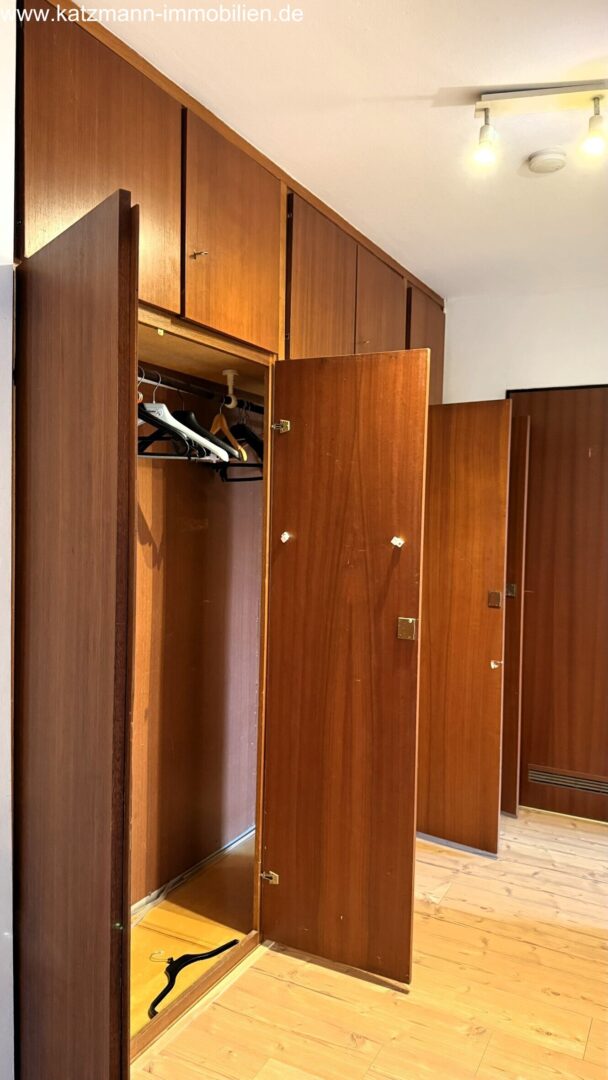 Einbauschrank