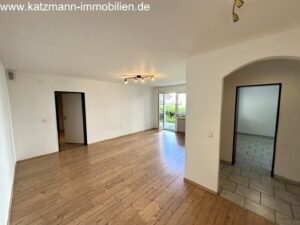 Lichtdurchfluteter Wohnbereich