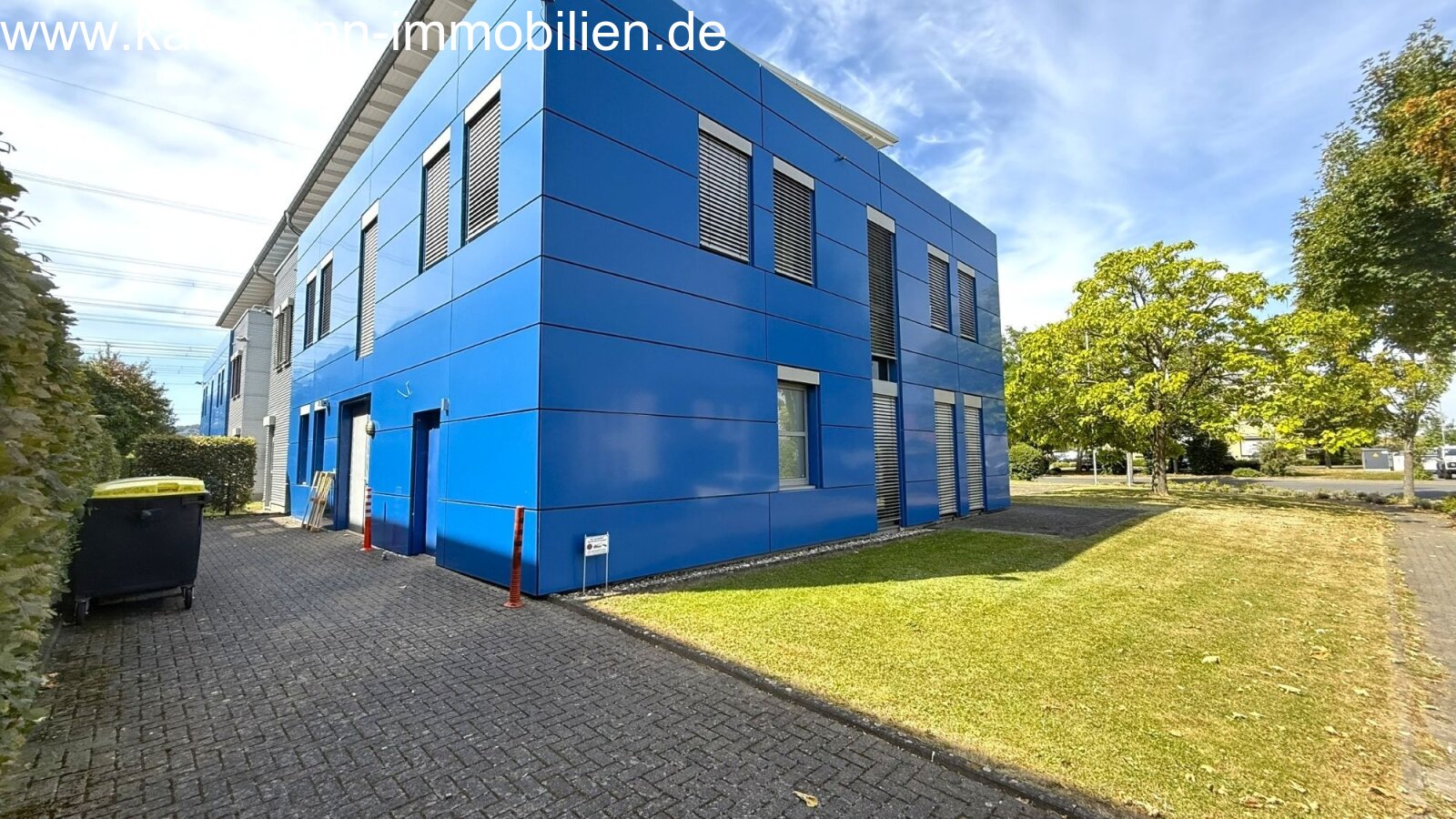 Zufahrt Lager (Fassade Alu, Lotuseffekt - 2013)
