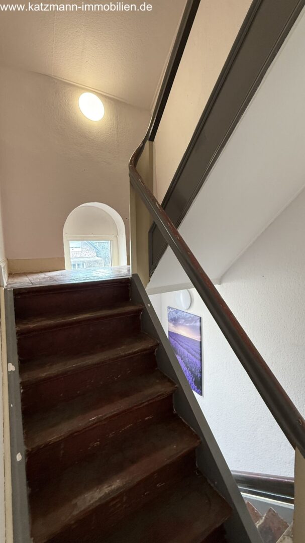 Treppenhaus - Treppe zum DG