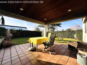 Überdachte Terrasse