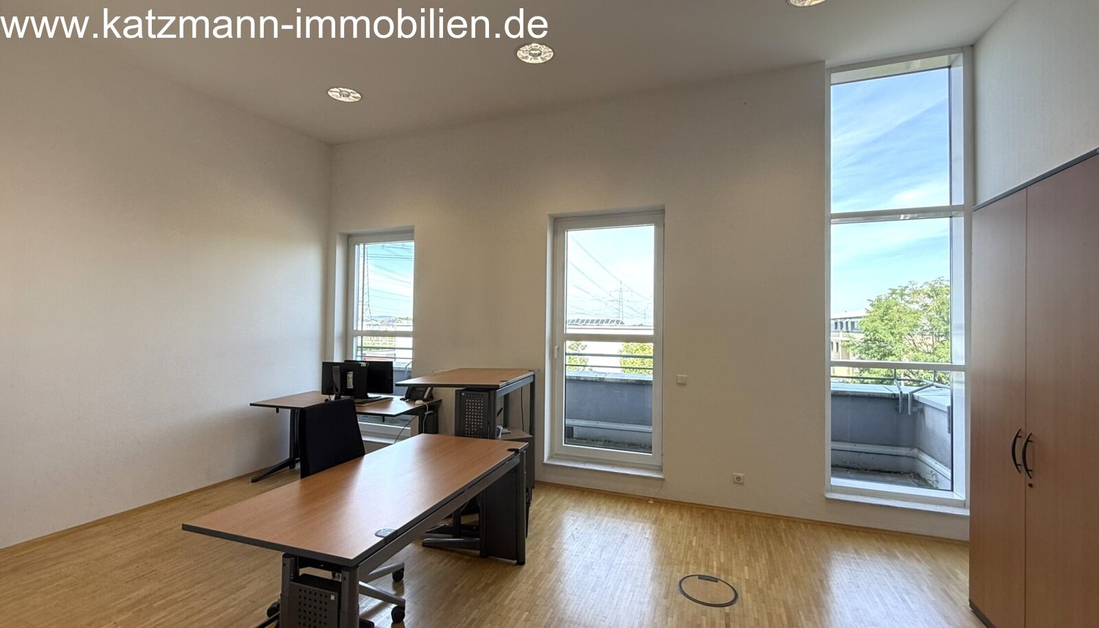 Staffelgeschoss re. - Büro mit Zugang zur Terrasse
