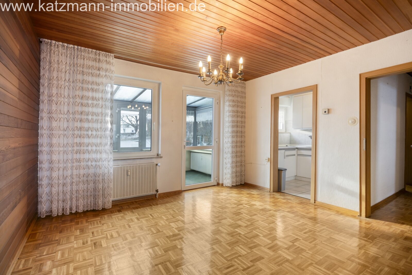 Wohnzimmer (EG)