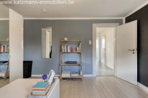 Kind 2 - weitere Perspektive