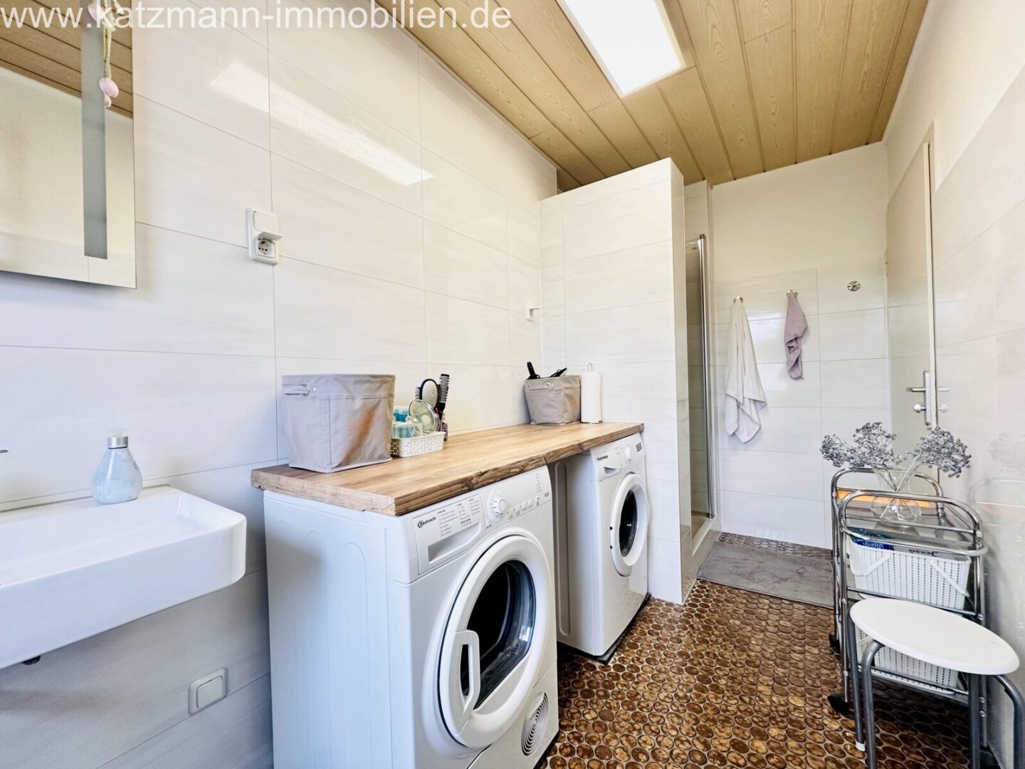 Badezimmer - weitere Perpektive