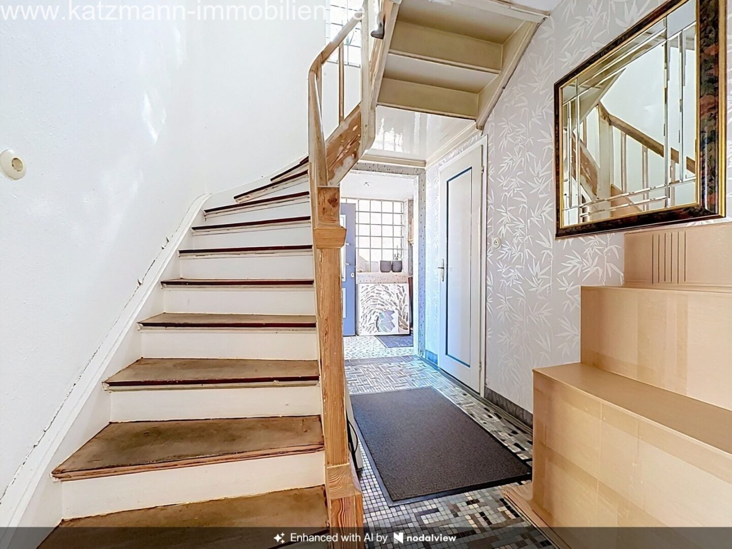 Treppe / Flur