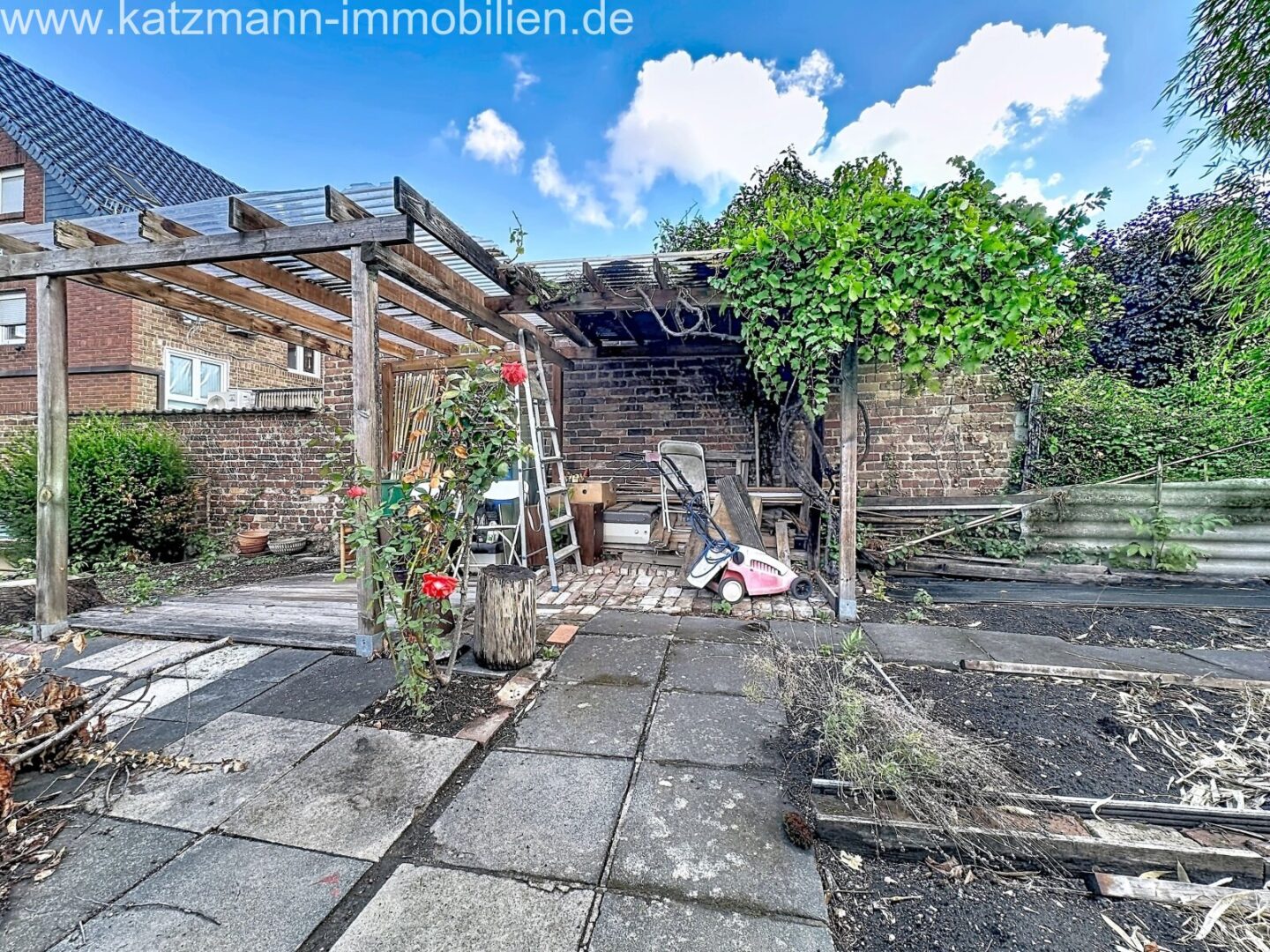 Überdachte Terrasse