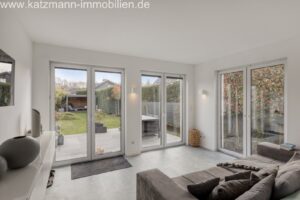 Anbau (TV-Raum)
