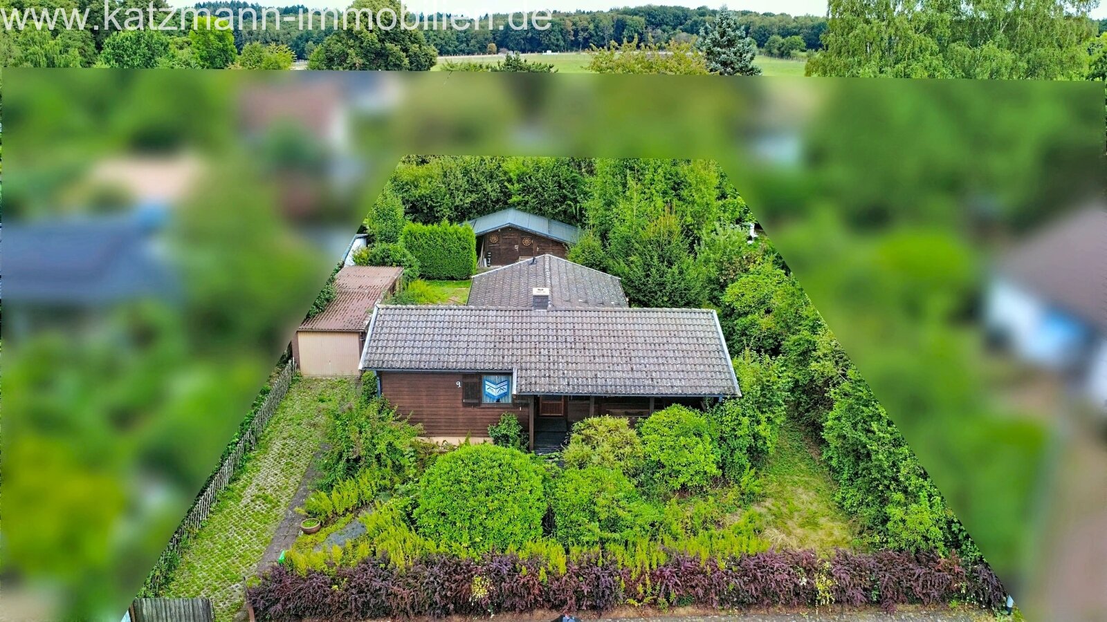 Haus und Grundstück