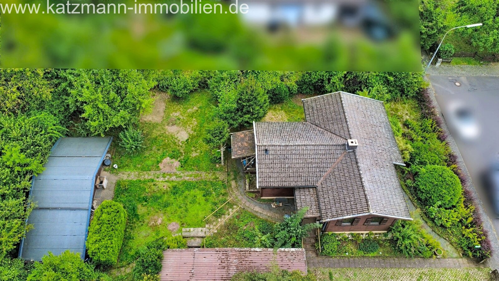 Haus und Grundstück