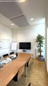 Staffelgeschoss links - Besprechungs-Raum/Büro